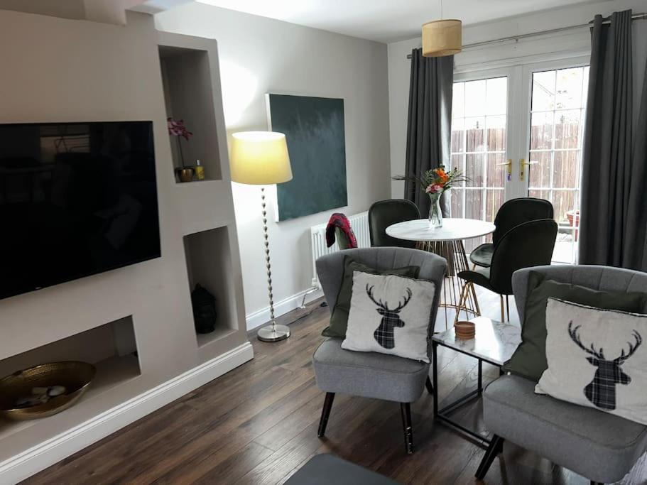 15 Min Drive To Airport 20 Min To Loch Lomond And City Center Old Kilpatrick Zewnętrze zdjęcie
